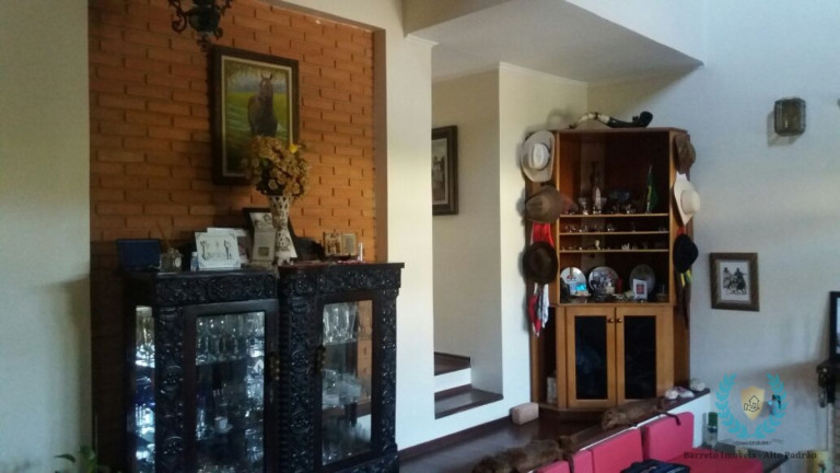 Imagem Casa com 3 Quartos à Venda, 300 m² em Jardim Flórida - São Roque Imagem Casa com 3 Quartos à Venda, 300 m² em Jardim Flórida - São Roque