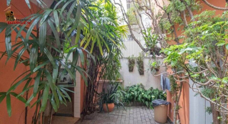 Imagem Casa com 4 Quartos à Venda, 150 m² em Campo Belo - São Paulo
