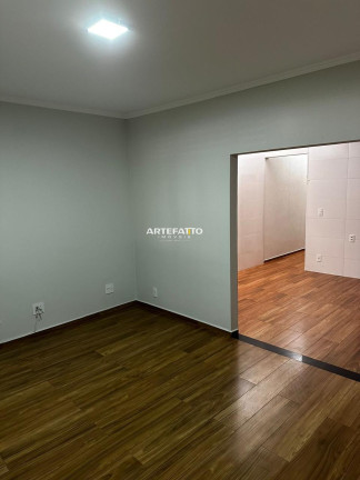 Imagem Casa com 2 Quartos à Venda, 178 m² Imagem Casa com 2 Quartos à Venda, 178 m²