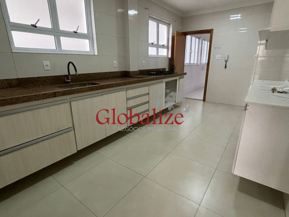 Imagem Imóvel com 4 Quartos à Venda, 300 m² em Gonzaga - Santos Imagem Imóvel com 4 Quartos à Venda, 300 m² em Gonzaga - Santos