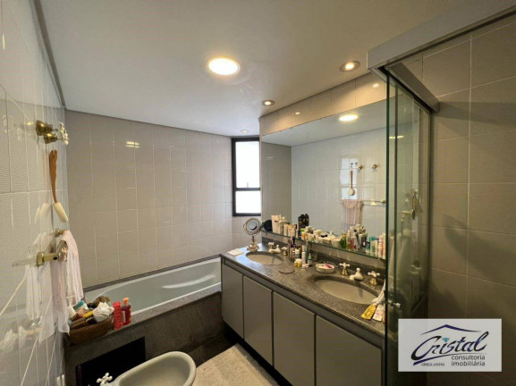 Imagem Apartamento com 3 Quartos à Venda ou Locação, 220 m² em Jardim Paulista - São Paulo Imagem Apartamento com 3 Quartos à Venda ou Locação, 220 m² em Jardim Paulista - São Paulo