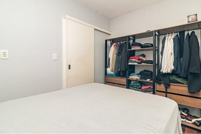 Imagem Imóvel com 2 Quartos à Venda, em Menino Deus - Porto Alegre Imagem Imóvel com 2 Quartos à Venda, em Menino Deus - Porto Alegre