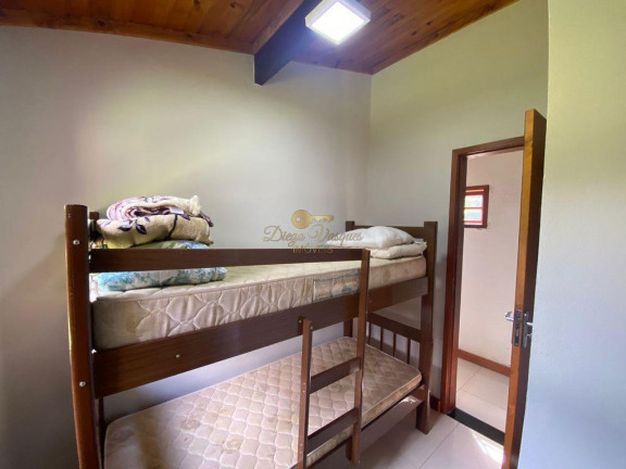 Imagem Casa com 5 Quartos à Venda, 1.814 m² em Albuquerque - Teresópolis Imagem Casa com 5 Quartos à Venda, 1.814 m² em Albuquerque - Teresópolis