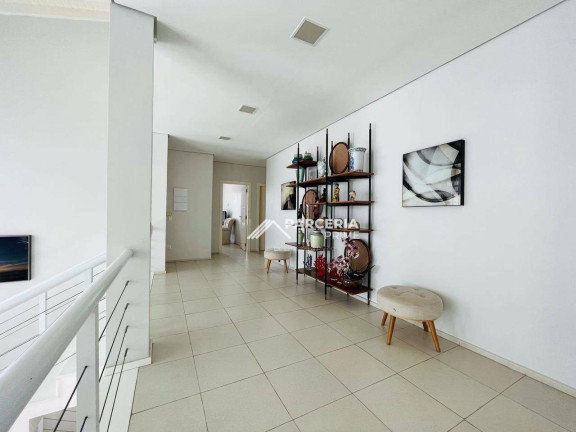 Imagem Casa com 7 Quartos à Venda, 480 m² em Riviera Módulo 5 - Bertioga Imagem Casa com 7 Quartos à Venda, 480 m² em Riviera Módulo 5 - Bertioga