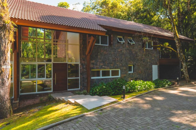 Imagem Casa com 3 Quartos à Venda, 385 m² em Centro - Gramado Imagem Casa com 3 Quartos à Venda, 385 m² em Centro - Gramado