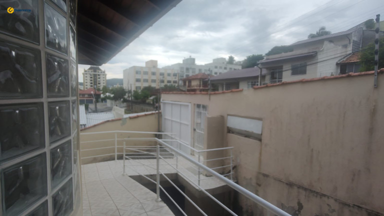 Imagem Casa com 3 Quartos à Venda, 496 m² em Trindade - Florianópolis Imagem Casa com 3 Quartos à Venda, 496 m² em Trindade - Florianópolis