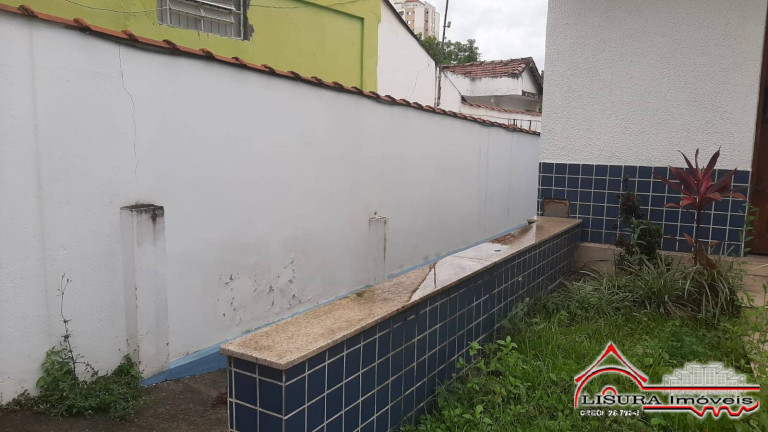 Imagem Casa com 7 Quartos para Alugar, 381 m² em Centro - Jacareí Imagem Casa com 7 Quartos para Alugar, 381 m² em Centro - Jacareí