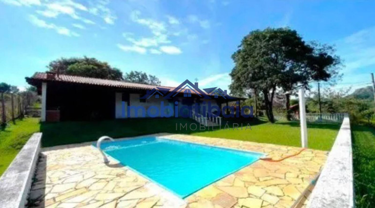 Imagem Chácara com 3 Quartos à Venda, 3.240 m² em Laranjal - Atibaia