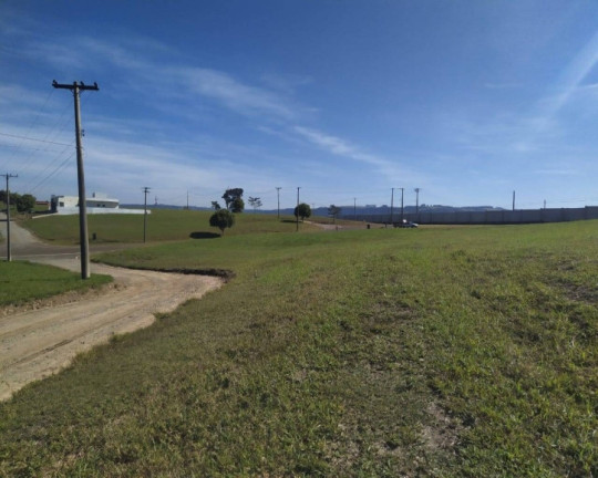 Imagem Terreno à Venda, em Ninho Verde 2 - Pardinho Imagem Terreno à Venda, em Ninho Verde 2 - Pardinho
