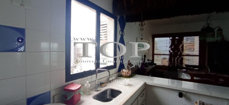 Imagem Apartamento com 3 Quartos à Venda, 115 m² em Tombo - Guarujá