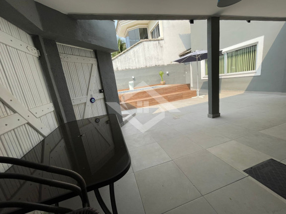 Imagem Casa com 3 Quartos à Venda, 167 m² em Vargem Pequena - Rio De Janeiro Imagem Casa com 3 Quartos à Venda, 167 m² em Vargem Pequena - Rio De Janeiro