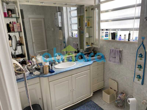 Imagem Apartamento com 3 Quartos à Venda, 240 m² em Copacabana - Rio De Janeiro