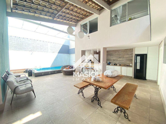 Casa com 3 Quartos à Venda, 230 m² em Cocal - Vila Velha