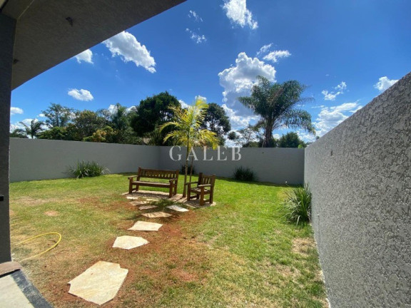 Imagem Casa com 2 Quartos à Venda, 263 m² em Jardim Estância Brasil - Atibaia Imagem Casa com 2 Quartos à Venda, 263 m² em Jardim Estância Brasil - Atibaia