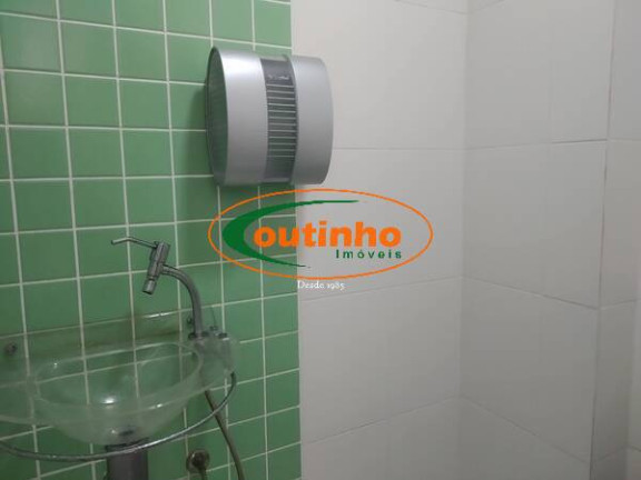 Imagem Casa com 6 Quartos à Venda, 170 m² em Vila Isabel - Rio De Janeiro Imagem Casa com 6 Quartos à Venda, 170 m² em Vila Isabel - Rio De Janeiro