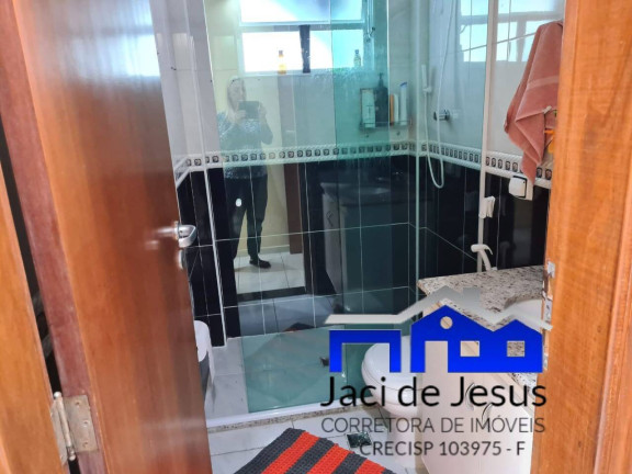 Imagem Casa com 3 Quartos à Venda, 170 m² em Marapé - Santos