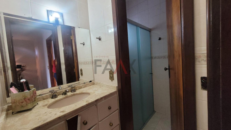 Imagem Casa com 4 Quartos para Alugar, 276 m² em Sol Nascente - Guarapuava Imagem Casa com 4 Quartos para Alugar, 276 m² em Sol Nascente - Guarapuava