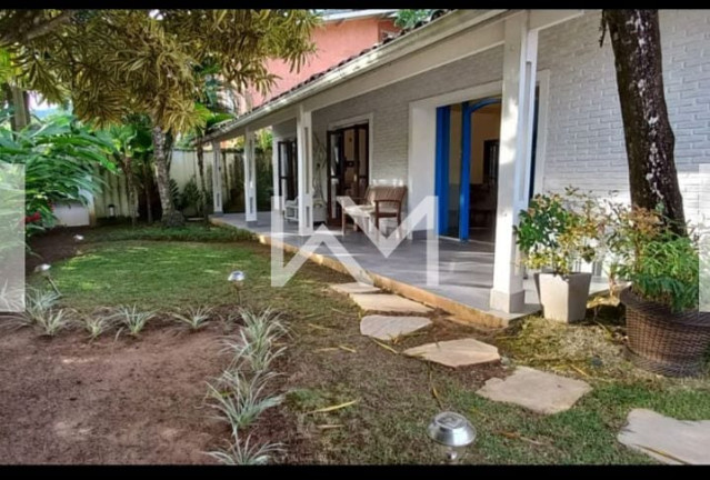 Casa com 4 Quartos à Venda, 220 m² em Toque-toque Pequeno - São Sebastião