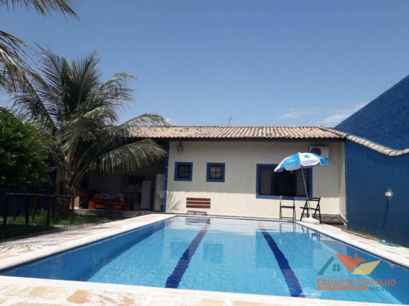 Casa com 3 Quartos à Venda ou Locação, 200 m² em Porto Novo - Caraguatatuba