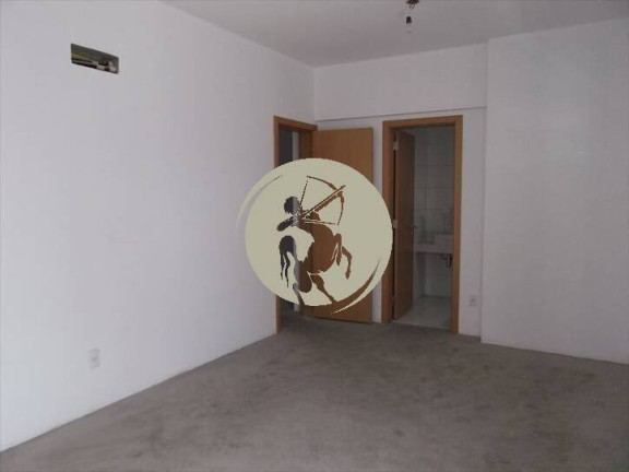 Imagem Apartamento com 3 Quartos à Venda, 207 m² em Gonzaga - Santos Imagem Apartamento com 3 Quartos à Venda, 207 m² em Gonzaga - Santos
