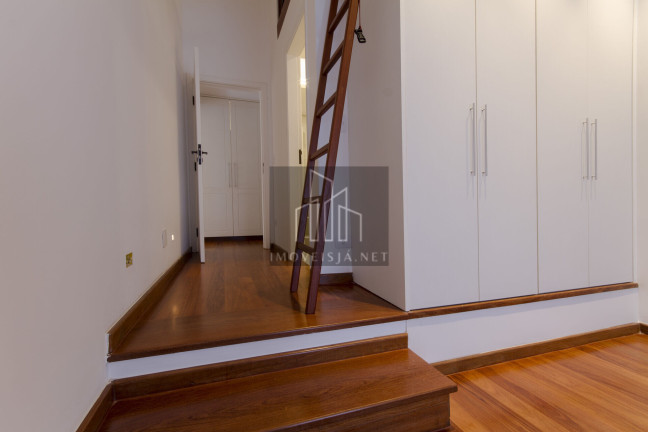 Imagem Casa com 4 Quartos à Venda, 547 m² em Alphaville Residencial Um - Barueri Imagem Casa com 4 Quartos à Venda, 547 m² em Alphaville Residencial Um - Barueri