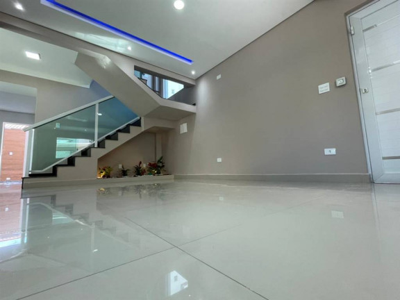 Imagem Casa com 3 Quartos à Venda, 249 m² em Caiçara - Praia Grande Imagem Casa com 3 Quartos à Venda, 249 m² em Caiçara - Praia Grande