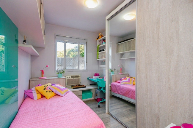 Imagem Apartamento com 2 Quartos à Venda, 58 m² em Passo Da Areia - Porto Alegre