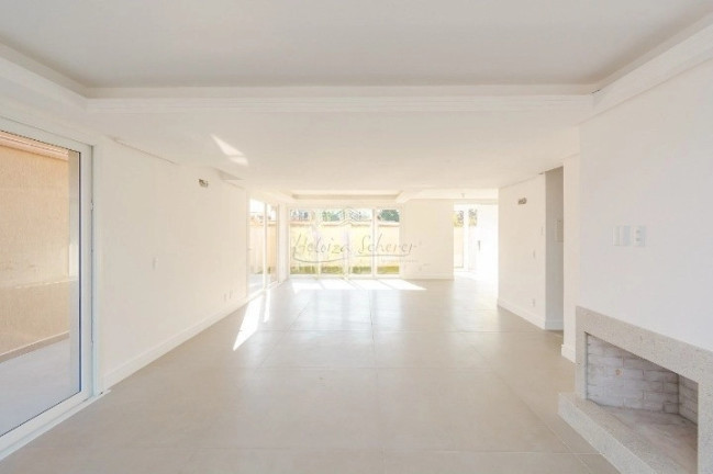 Imagem Casa com 3 Quartos à Venda, 288 m² em Vila Assunção - Porto Alegre Imagem Casa com 3 Quartos à Venda, 288 m² em Vila Assunção - Porto Alegre