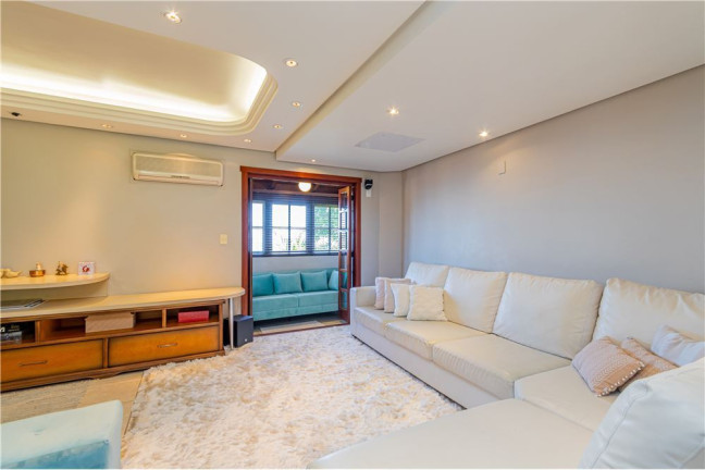 Imagem Casa com 3 Quartos à Venda, 171 m² em Tristeza - Porto Alegre Imagem Casa com 3 Quartos à Venda, 171 m² em Tristeza - Porto Alegre