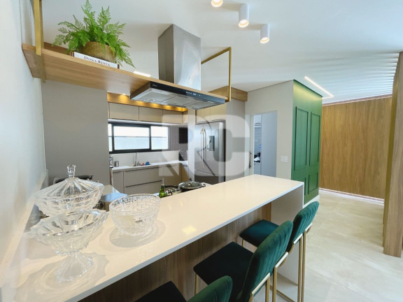 Imagem Casa com 3 Quartos à Venda, 370 m² em Aruã Brisas - Mogi Das Cruzes Imagem Casa com 3 Quartos à Venda, 370 m² em Aruã Brisas - Mogi Das Cruzes