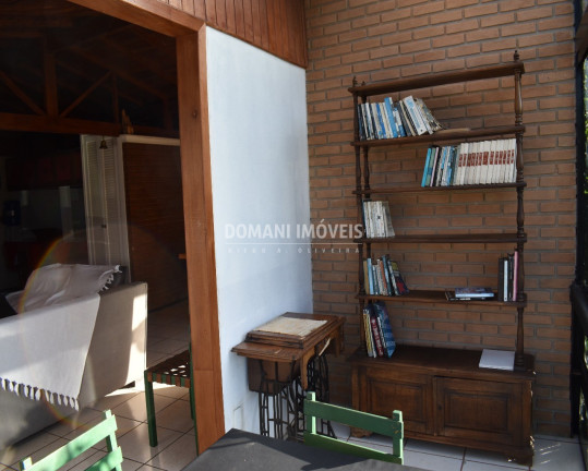Imagem Casa com 4 Quartos à Venda, 195 m² em Região De Capivari - Campos Do Jordão Imagem Casa com 4 Quartos à Venda, 195 m² em Região De Capivari - Campos Do Jordão