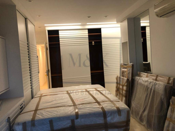 Imagem Apartamento com 4 Quartos à Venda, 230 m² em Barra Da Tijuca - Rio De Janeiro