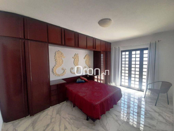 Imagem Sobrado com 3 Quartos à Venda, 270 m² em Jardim América - Goiânia Imagem Sobrado com 3 Quartos à Venda, 270 m² em Jardim América - Goiânia