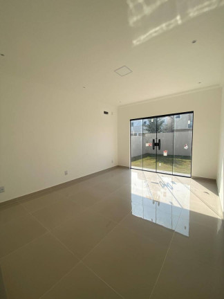 Imagem Casa com 3 Quartos à Venda, em Cajueiros - Maricá Imagem Casa com 3 Quartos à Venda, em Cajueiros - Maricá