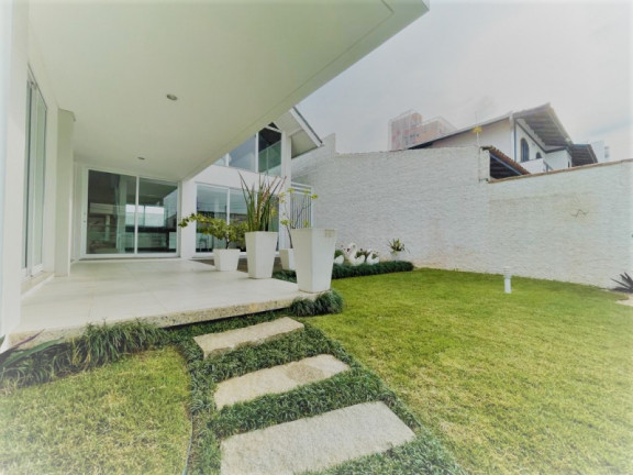 Imagem Casa com 3 Quartos à Venda, 387 m² Imagem Casa com 3 Quartos à Venda, 387 m²