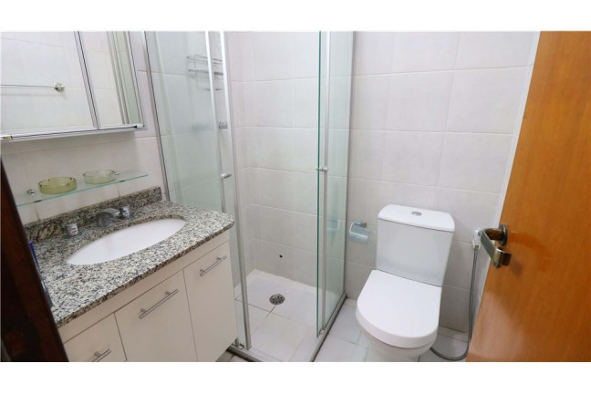 Imagem Casa com 1 Quarto à Venda,  em Vila Anglo Brasileira - São Paulo