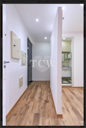 Imagem Sala Comercial à Venda, 47 m² em Moema - São Paulo Imagem Sala Comercial à Venda, 47 m² em Moema - São Paulo