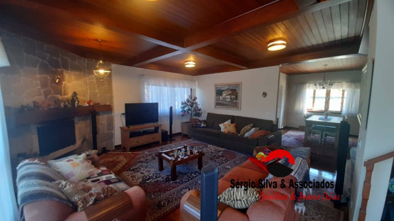 Imagem Casa de Condomínio com 4 Quartos à Venda, 2 m² em Vale Encantado - Campos Do Jordão Imagem Casa de Condomínio com 4 Quartos à Venda, 2 m² em Vale Encantado - Campos Do Jordão