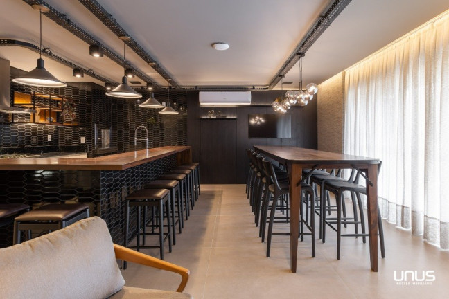 Imagem Apartamento com 3 Quartos à Venda, 121 m² em Kobrasol - São José