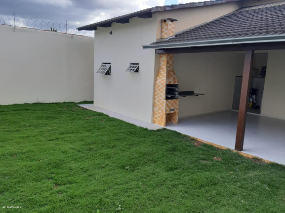 Imagem Casa com 3 Quartos à Venda, 360 m² em Setor Faiçalville - Goiânia Imagem Casa com 3 Quartos à Venda, 360 m² em Setor Faiçalville - Goiânia