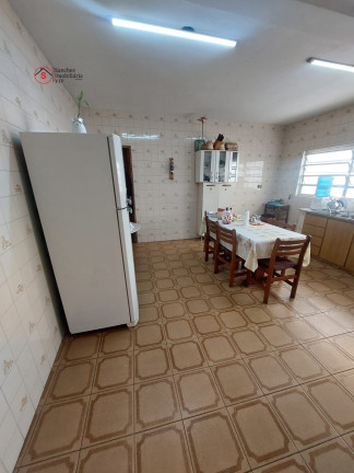 Imagem Sobrado com 4 Quartos à Venda, 730 m² em Vila Lúcia - São Paulo Imagem Sobrado com 4 Quartos à Venda, 730 m² em Vila Lúcia - São Paulo