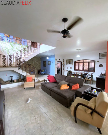 Imagem Imóvel com 3 Quartos à Venda, 358 m² em Canto Do Forte - Praia Grande