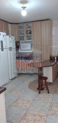 Imagem Sobrado com 3 Quartos à Venda, 220 m² em Parque Gerassi - Santo André