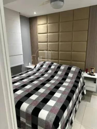 Imagem Apartamento com 3 Quartos à Venda, 73 m²