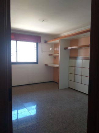 Imagem Apartamento com 4 Quartos à Venda, 380 m² em Meireles - Fortaleza Imagem Apartamento com 4 Quartos à Venda, 380 m² em Meireles - Fortaleza