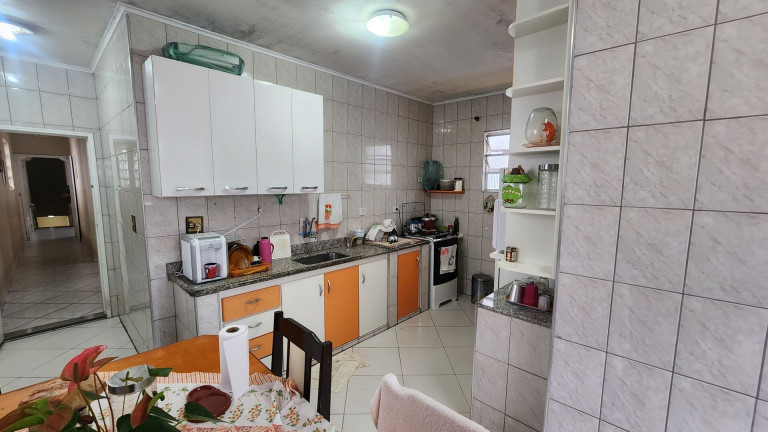 Imagem Casa com 3 Quartos à Venda, 95 m² em Embaré - Santos Imagem Casa com 3 Quartos à Venda, 95 m² em Embaré - Santos