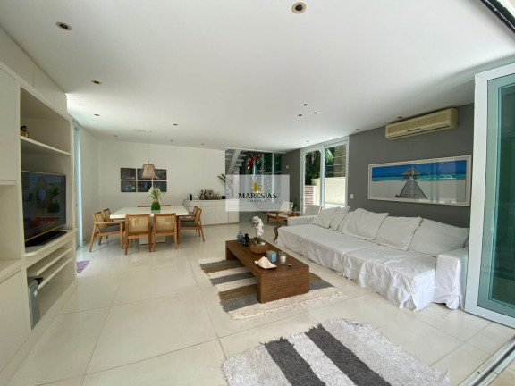 Imagem Casa com 5 Quartos à Venda, 260 m² em Toque-toque Pequeno - São Sebastião Imagem Casa com 5 Quartos à Venda, 260 m² em Toque-toque Pequeno - São Sebastião