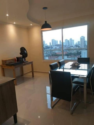 Imagem Casa de Condomínio com 4 Quartos à Venda, 180 m²