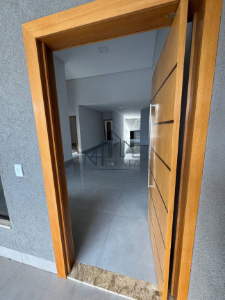 Imagem Casa com 3 Quartos à Venda, 220 m² em Jardim Atlântico - Goiânia Imagem Casa com 3 Quartos à Venda, 220 m² em Jardim Atlântico - Goiânia