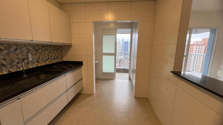 Imagem Apartamento com 2 Quartos à Venda, 76 m² em Embaré - Santos